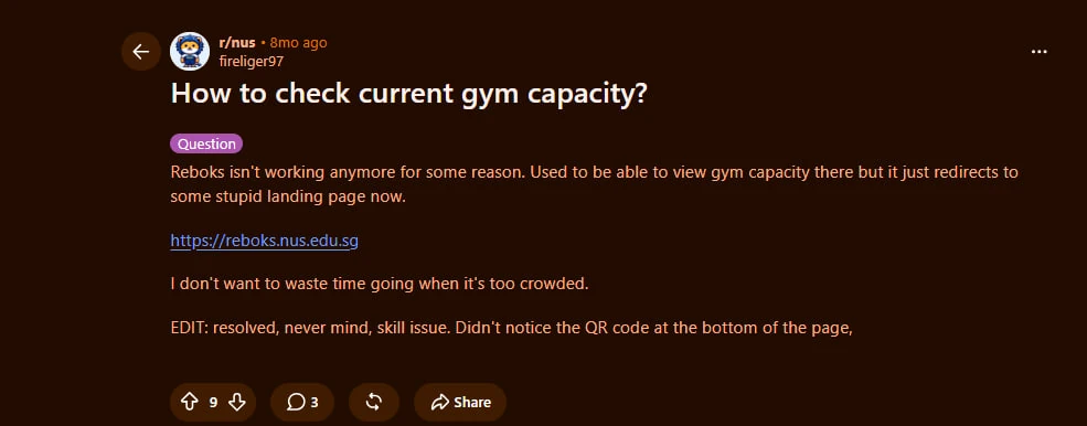 A post on r/nus asking how to check current gym capacity. REBOKS now redirects to a landing page, and the poster later finds the QR code at the bottom of it